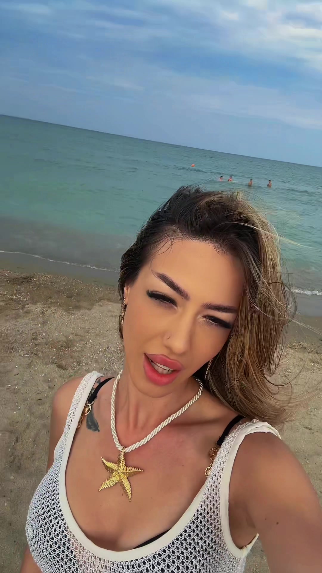 @DANIELAAAA 💫