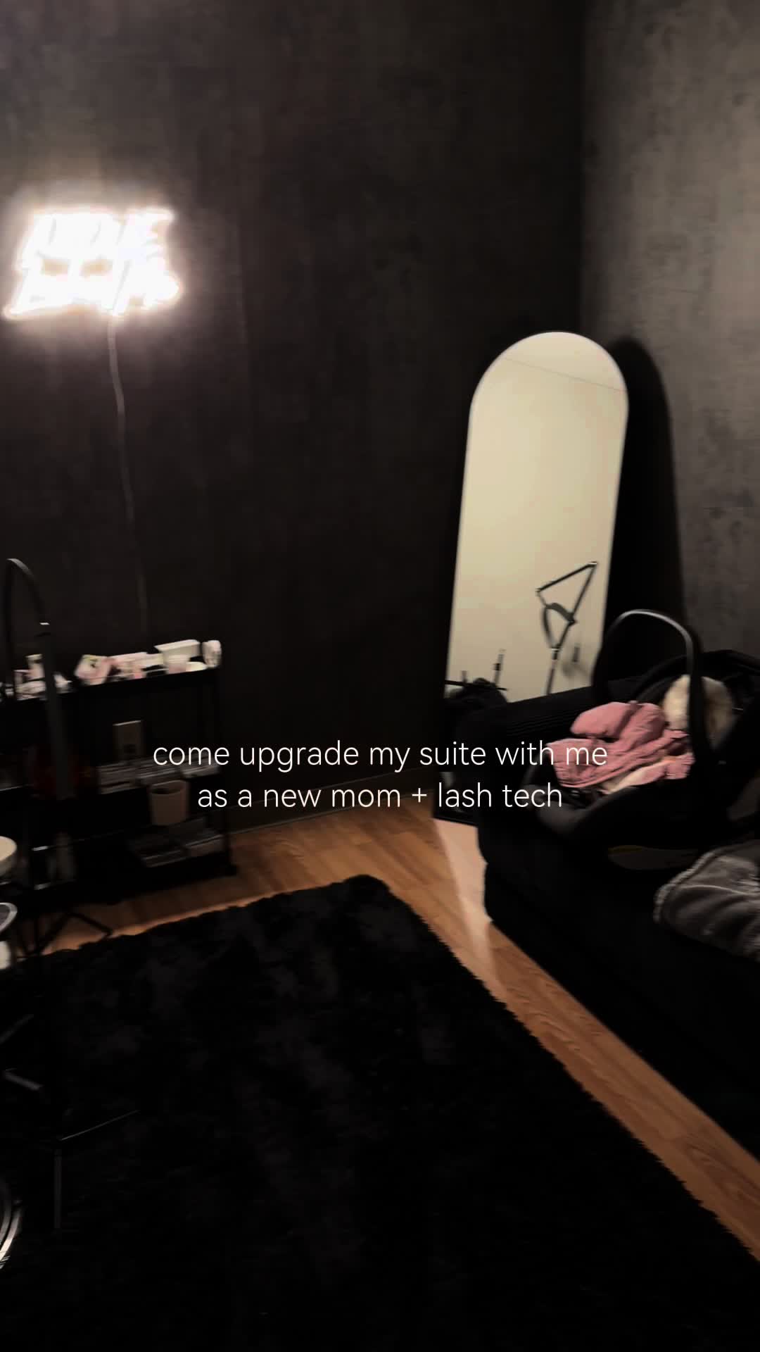 @lifeasnique