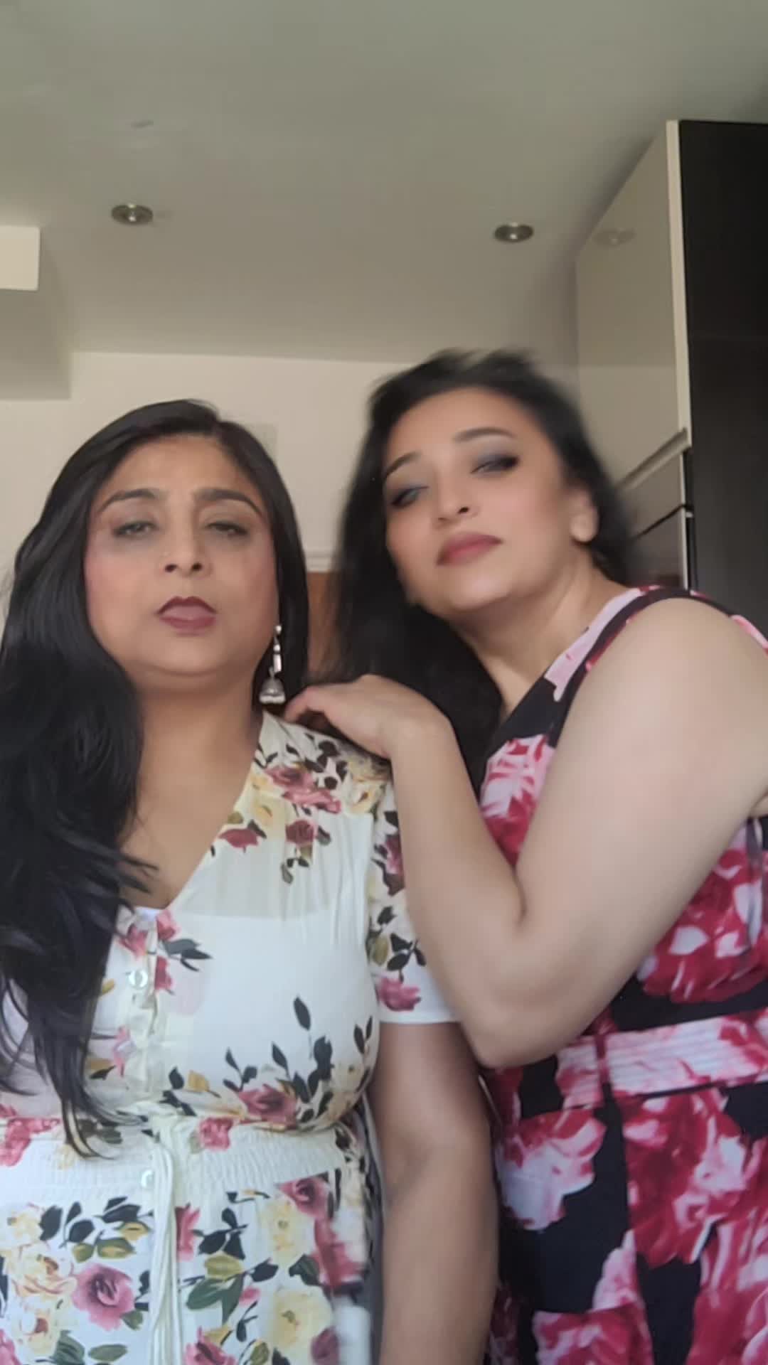 @💖Komal Patel🌹🌈🔥