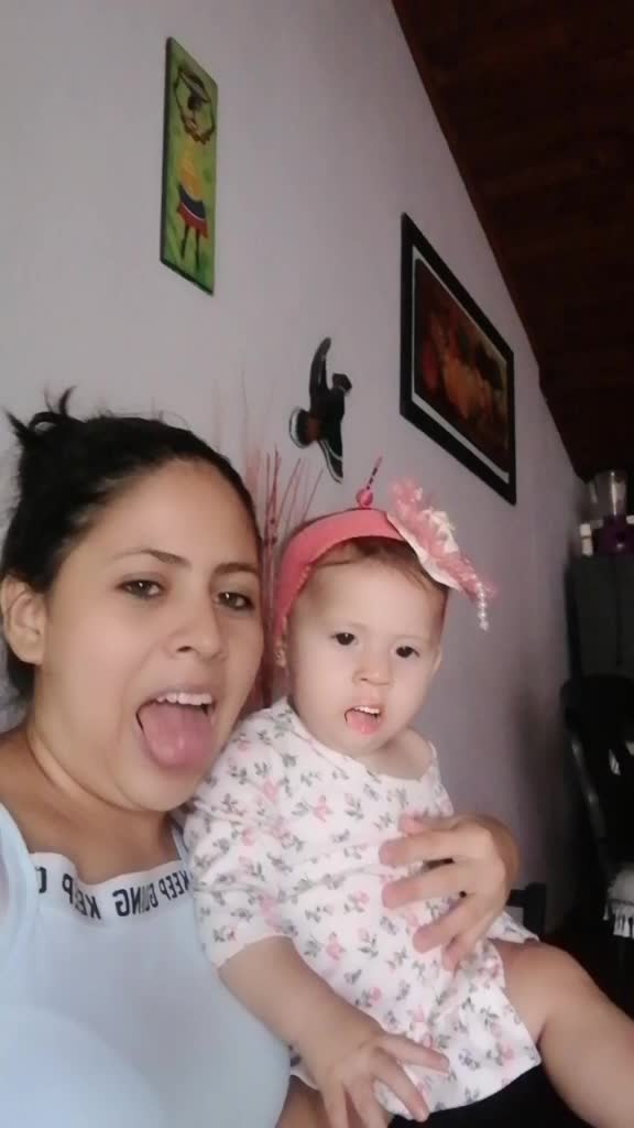 @Kamilitha Acu&ntilde;a