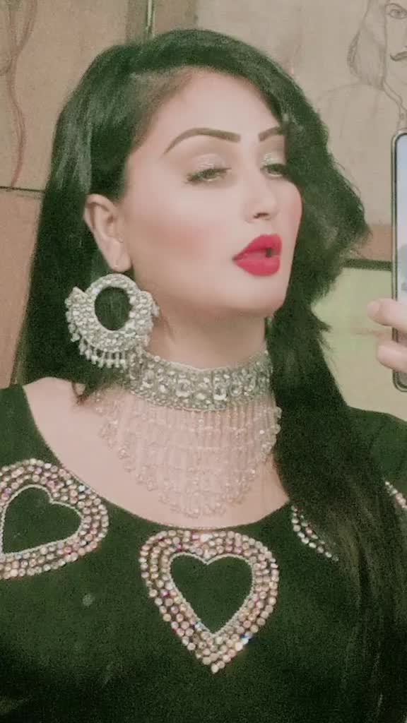 @Ayesha Queen 👸