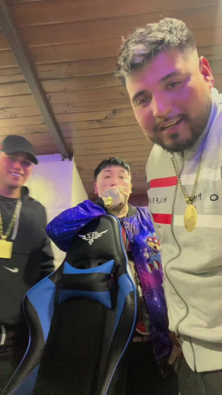 @Maury_Navaja