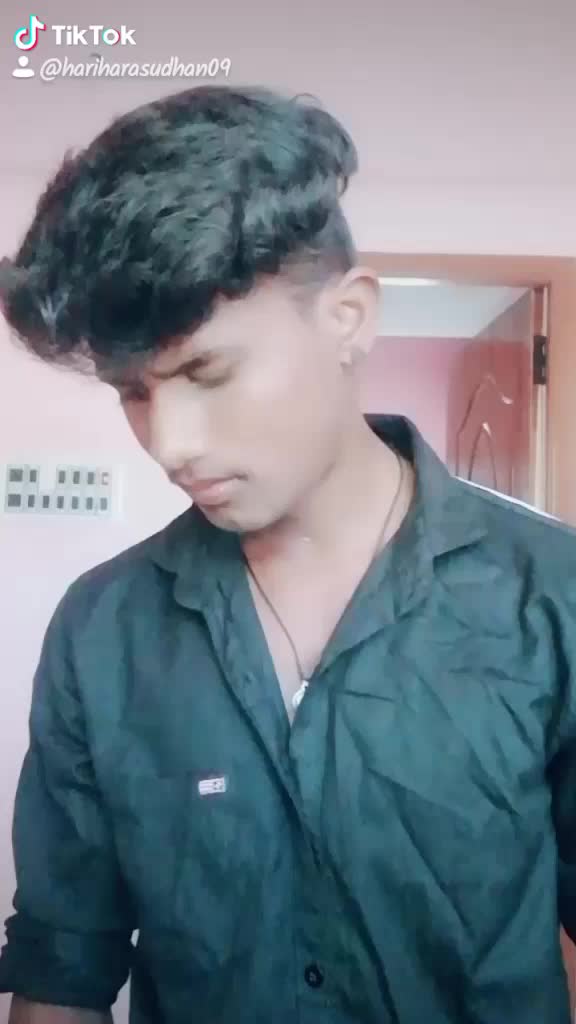 @👑Hari😎
