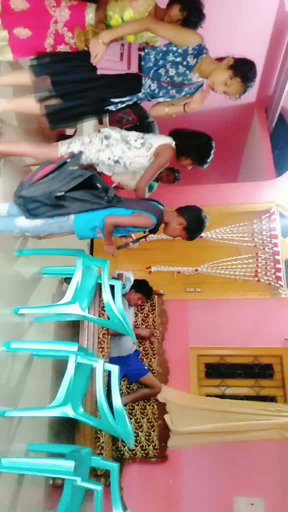 @🤭K,😀P,👧S