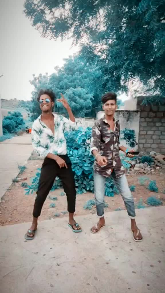 @KinG_Of_MY_LiFe_19🌍