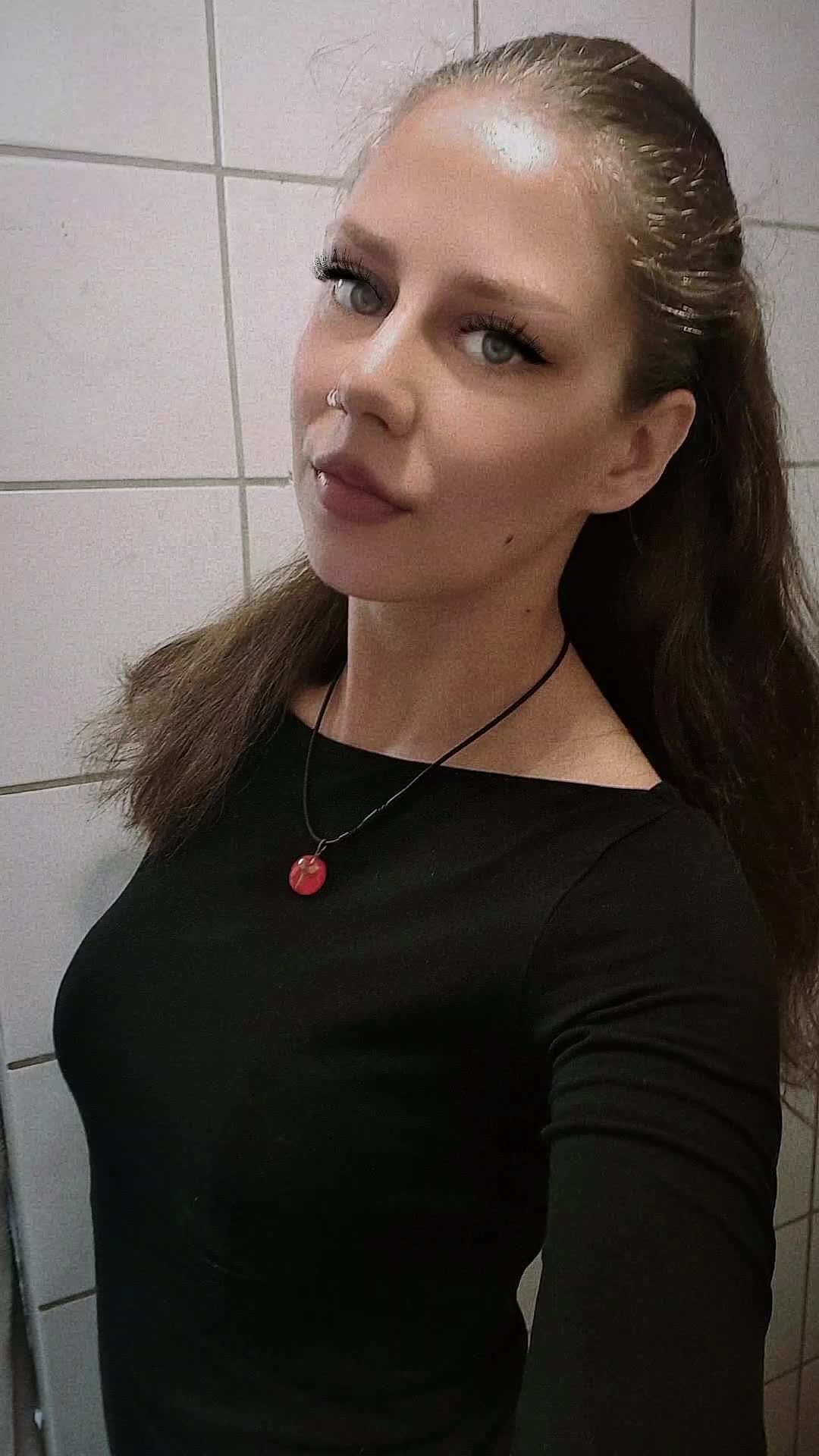 @the_boss_Babe_420