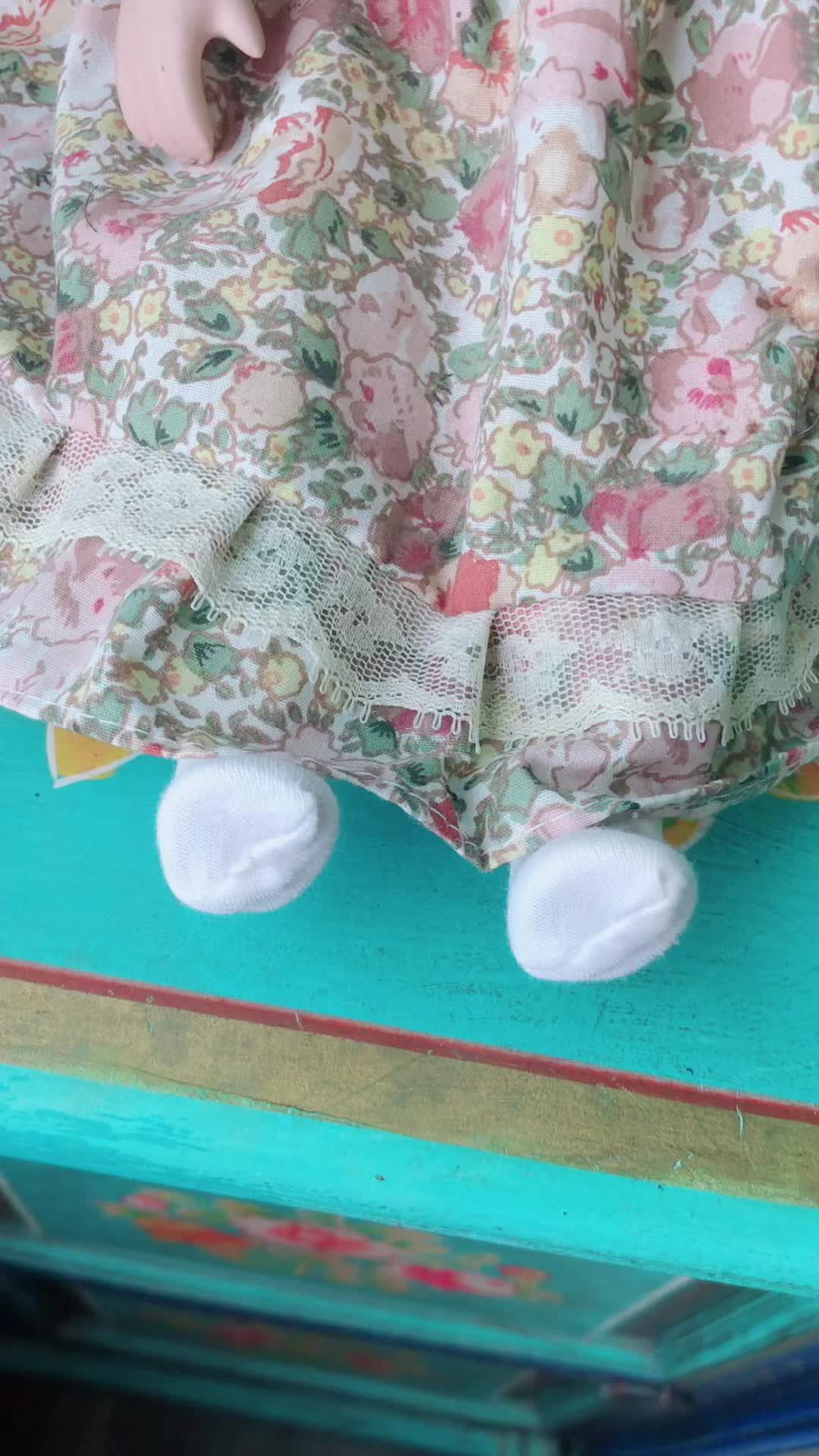 @foxwothoutsox