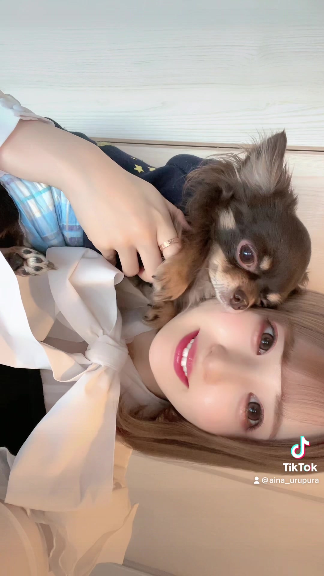 @月野あいな🐶