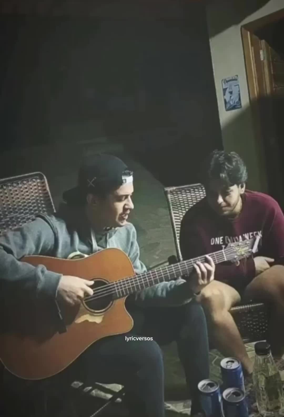 @lyricversos