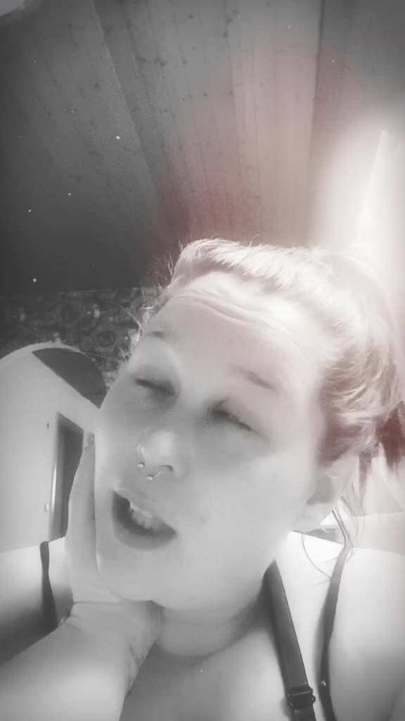 @xChaosQueenx3