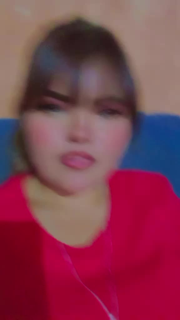 @Janet🦋