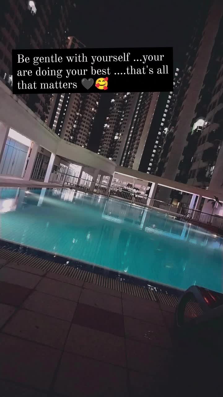 @Thivya 👀🖤