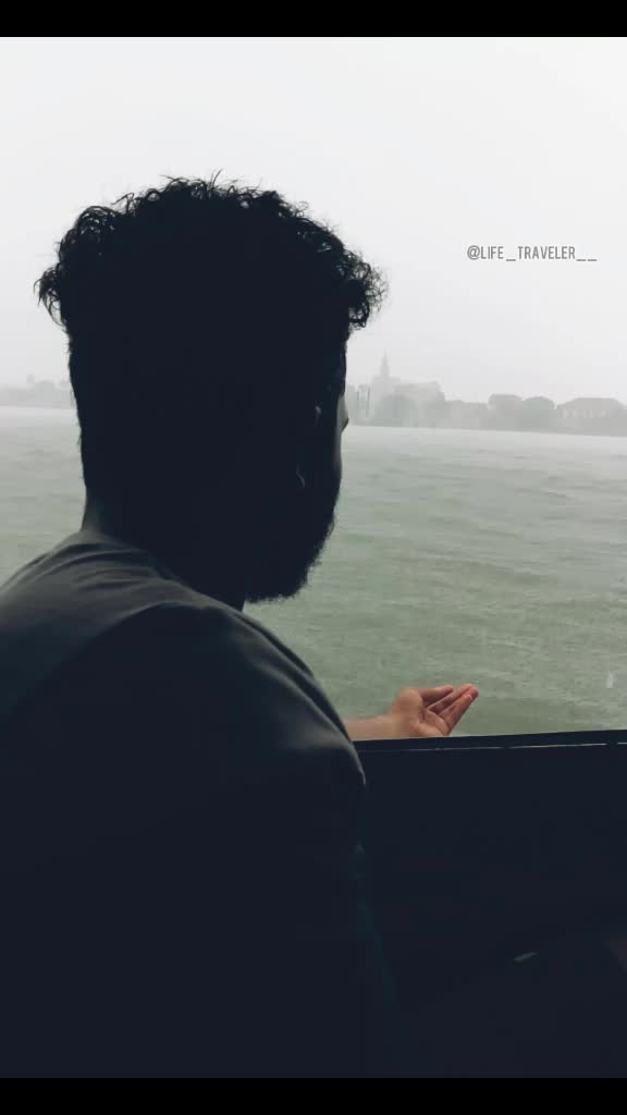 @life_traveler__