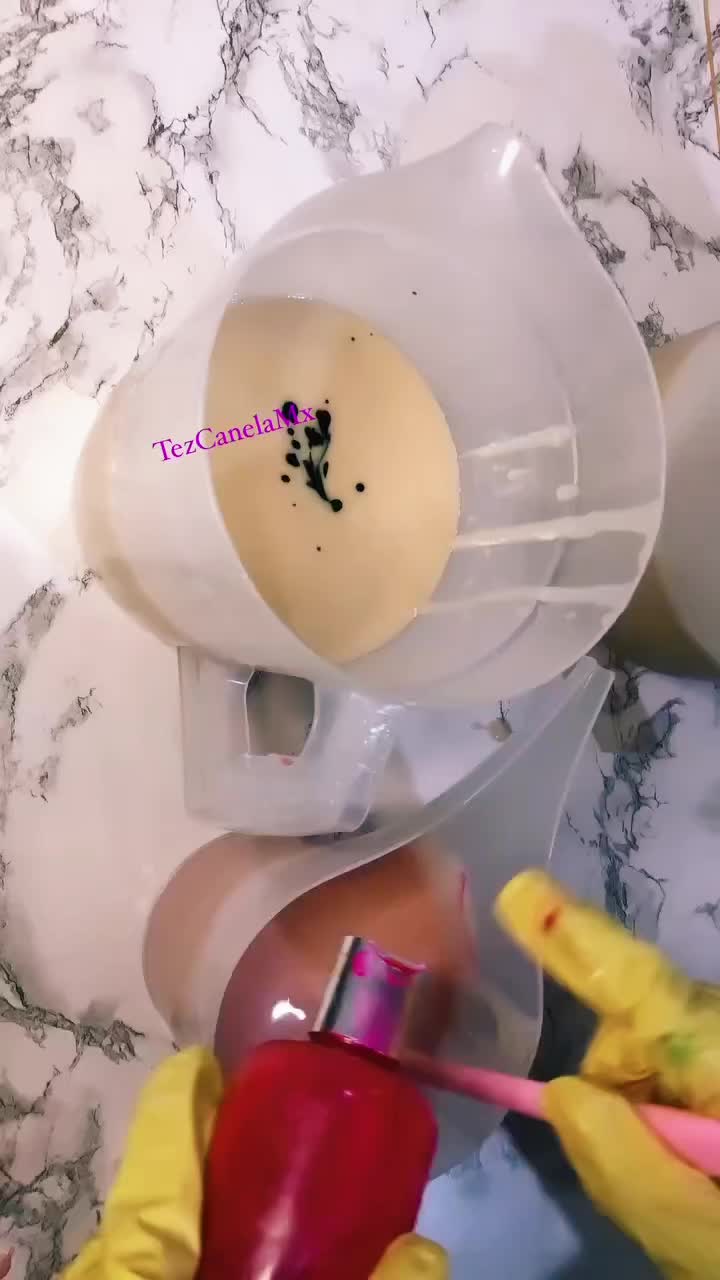 @TezCanelaMx