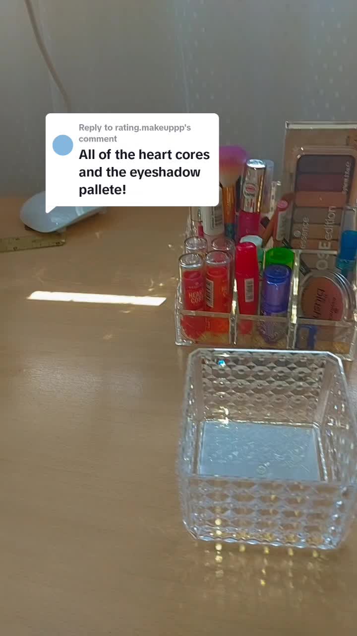 @Essence ♾️🤍