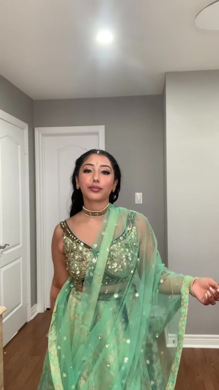 @Avneett