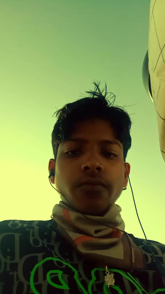@user553016127902