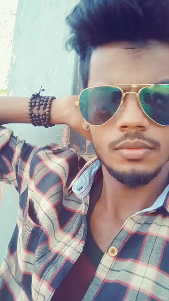 @Badava Makudi