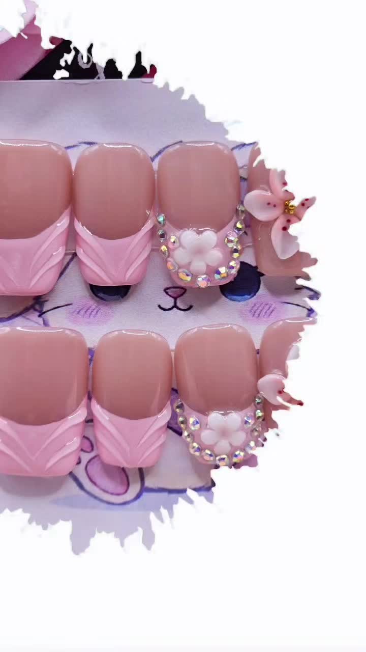 @Crystal-Cutesy