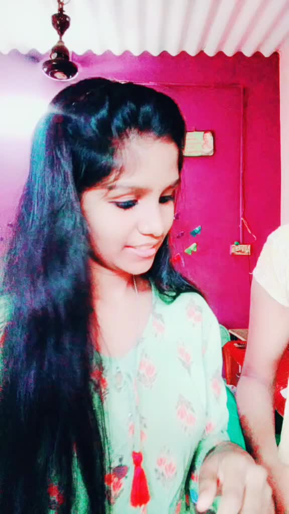 @smily gowri 😍