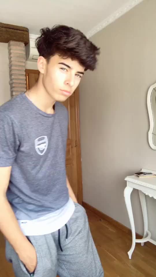 @Musical.ly