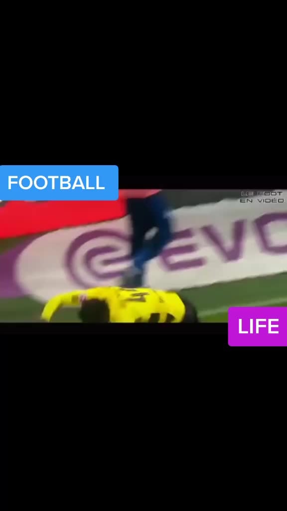 @foot ball lover❤🧡💜