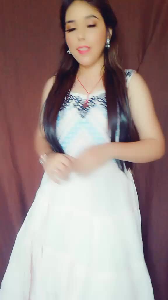 @Miss_nidhi _bhatt