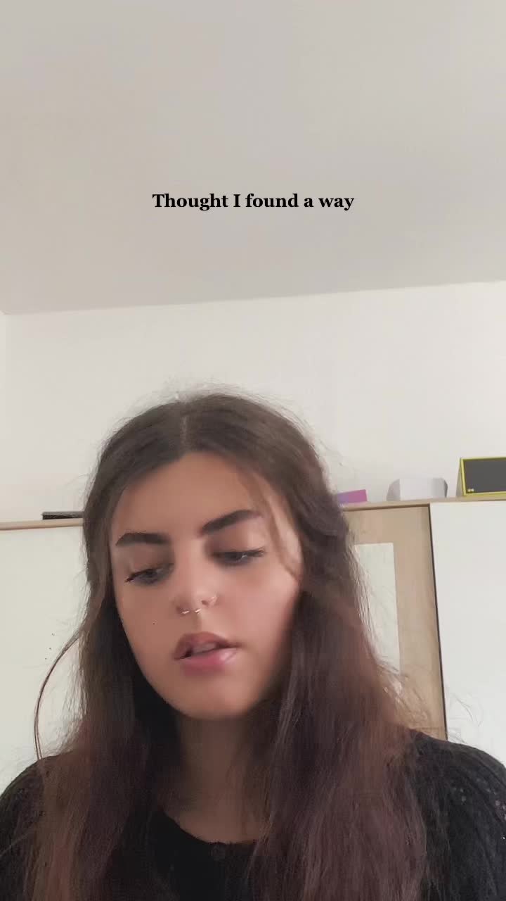 @Celina𑁤