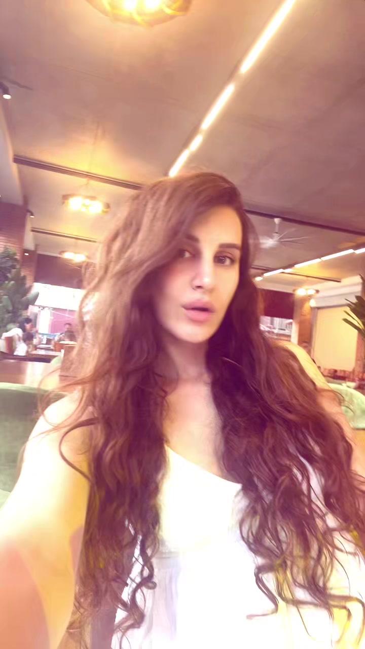 @Kristine