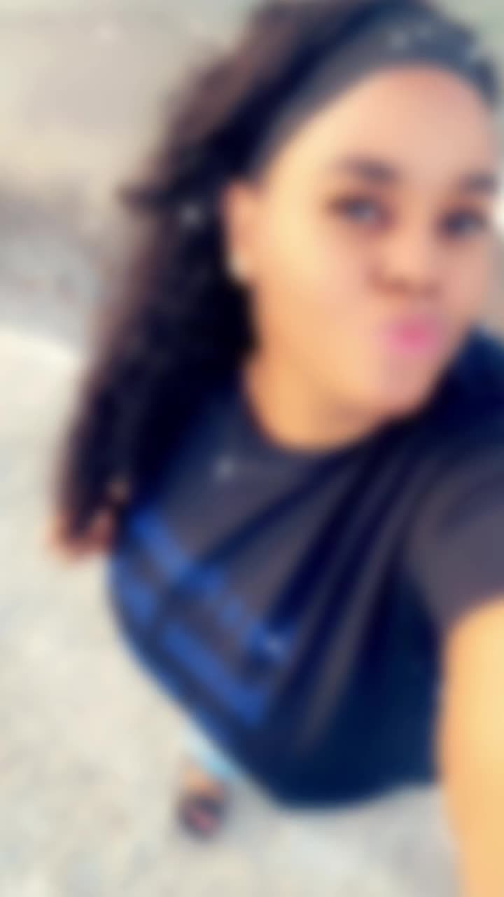 @Nesha🦋