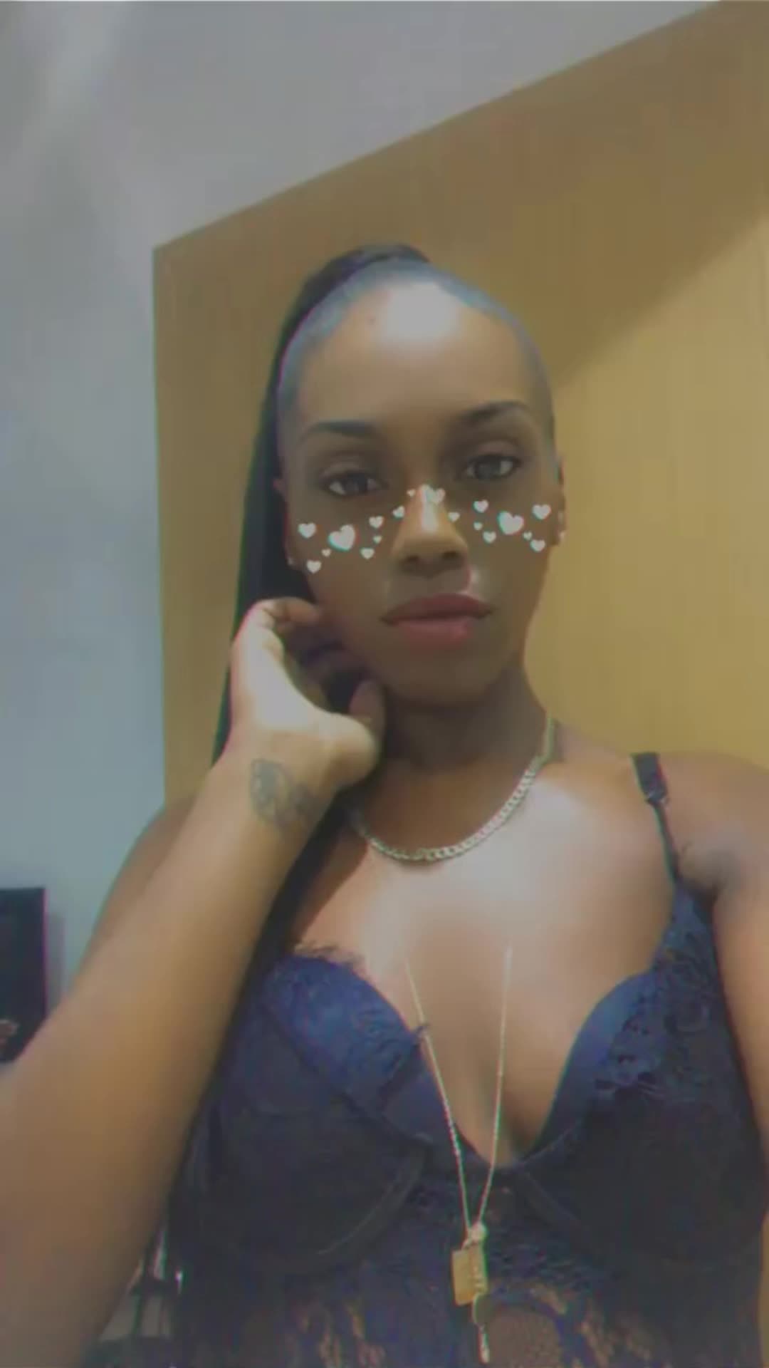 @eashlou1