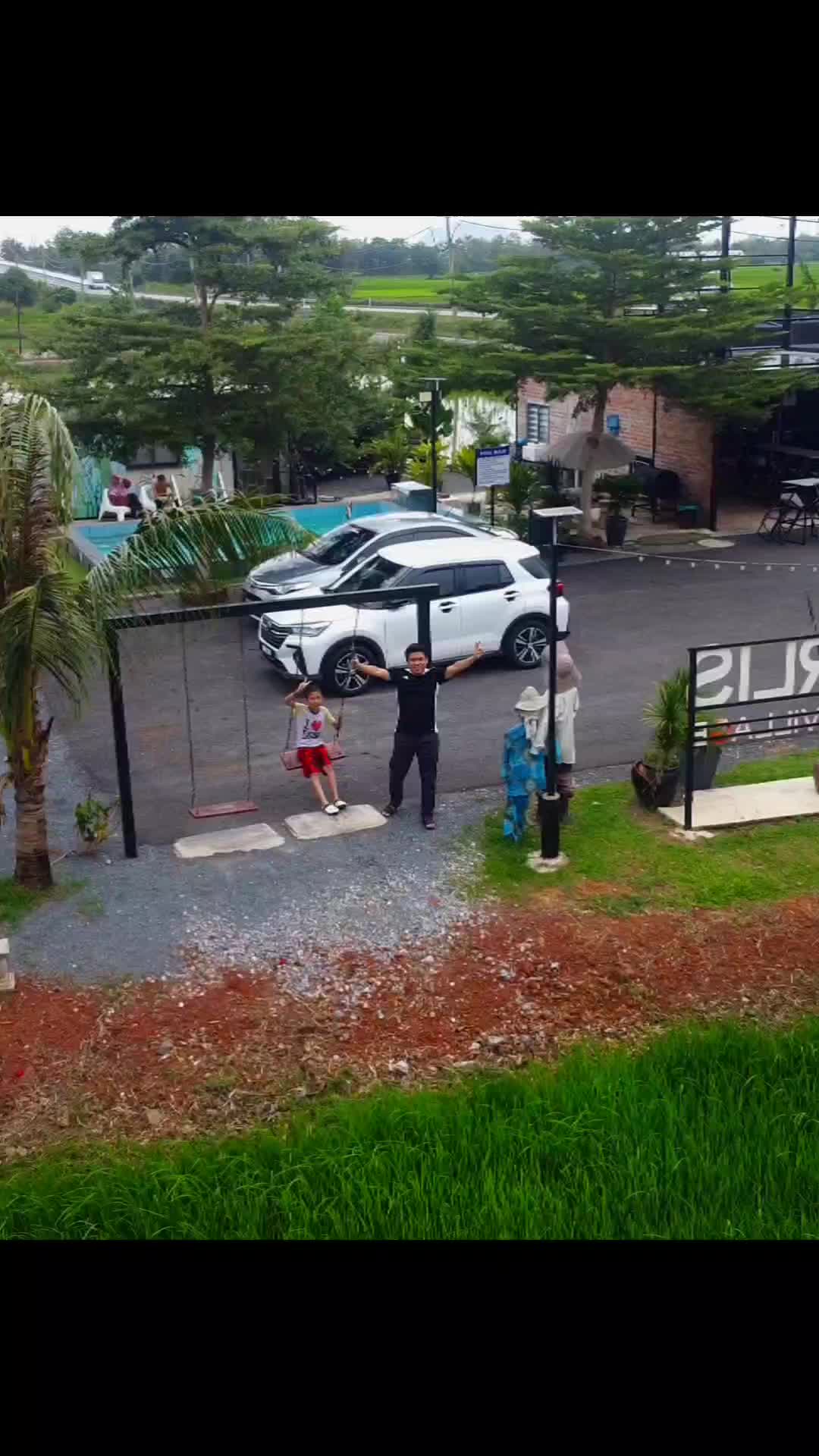 @AzriAzmi