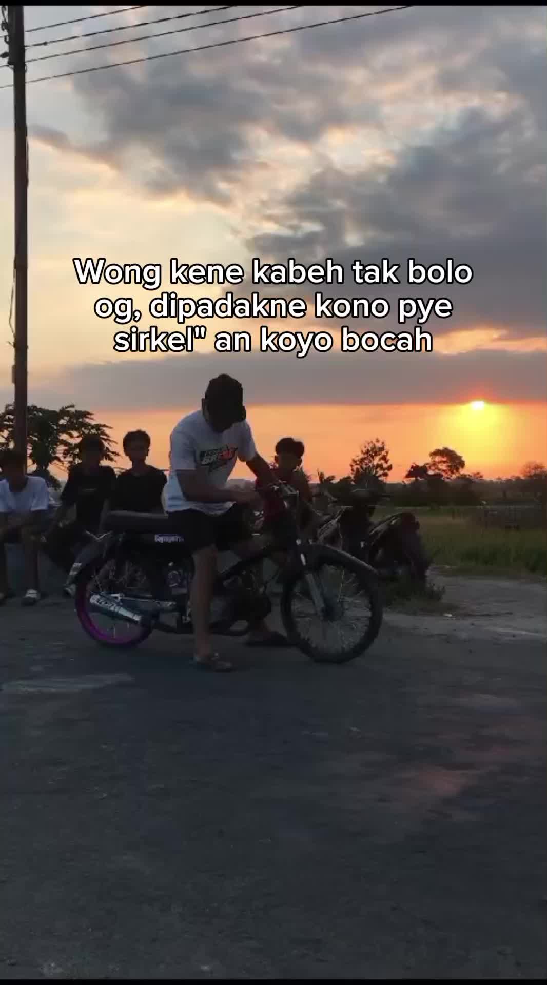 @๐
๐๐๐ฟ๐๐ผ๐.๐ผ๐๐ผ๐