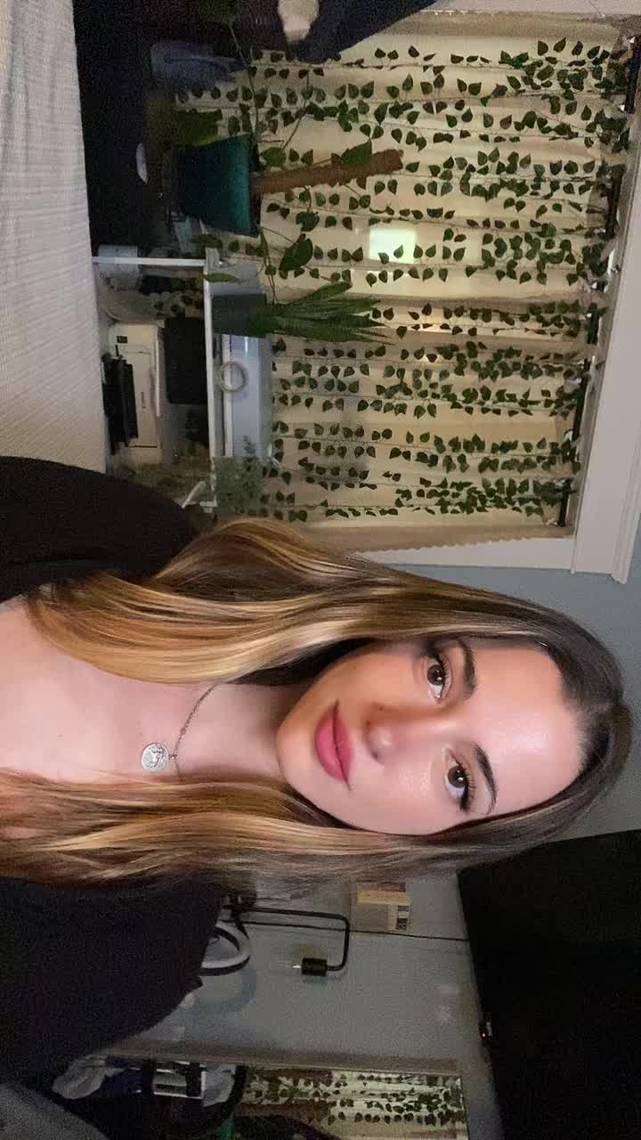 @Arielle Foxx