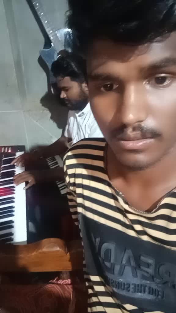 @🎹Vilas Keyboardist?