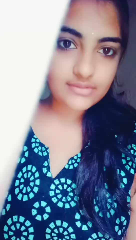 @👑Varsha_Chowdary👑