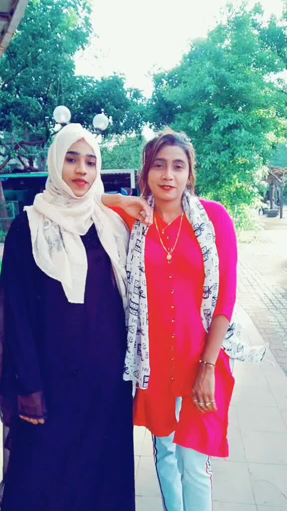@naziya