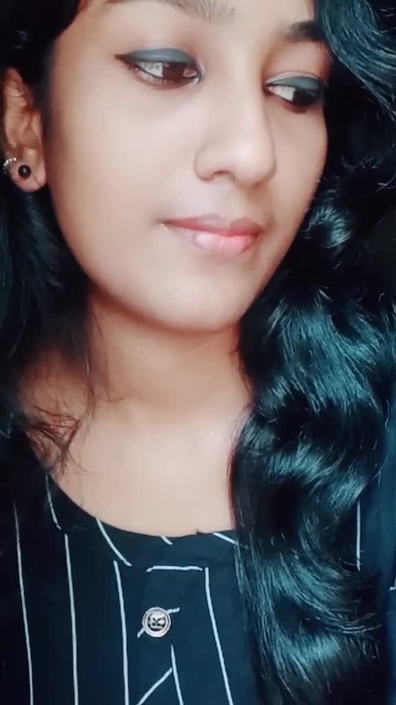 @Geethu 🙋😉