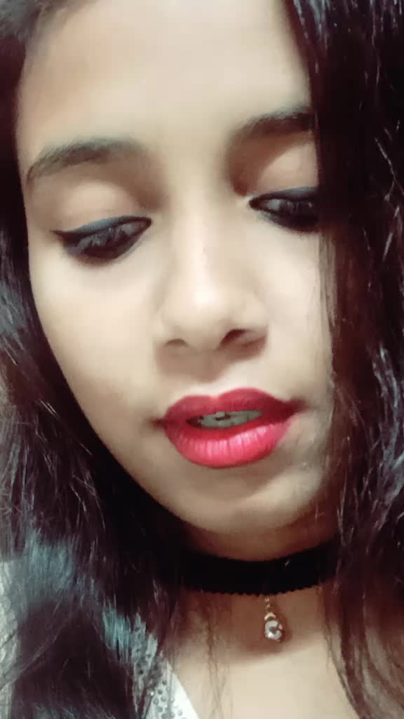 @bindaas girl😎