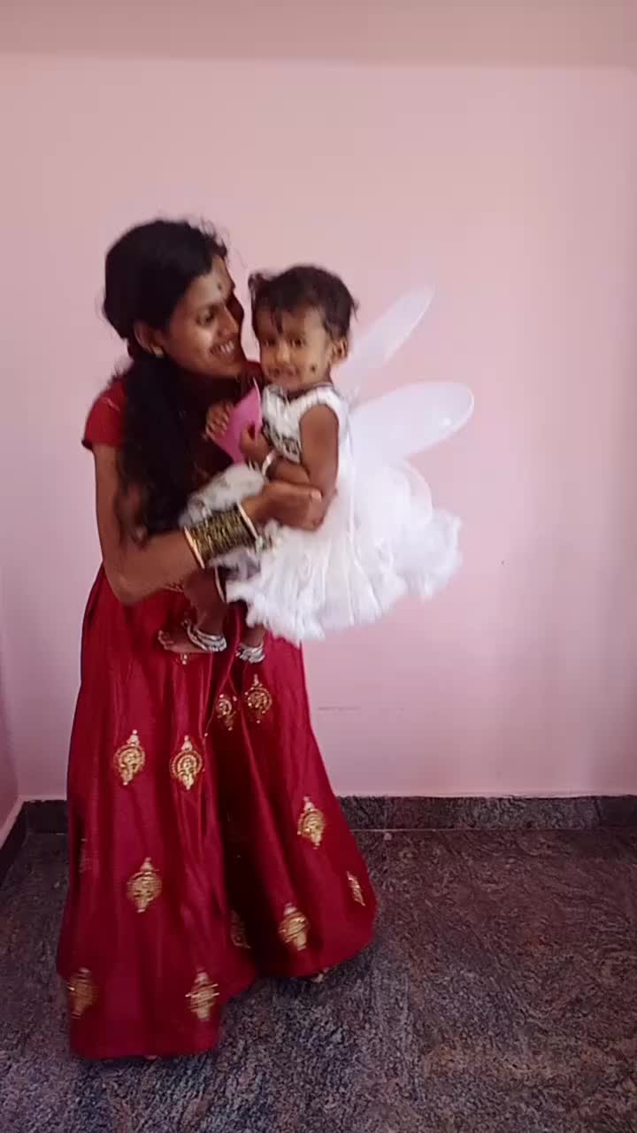 @Rashmi_R_a_c_c_h_u