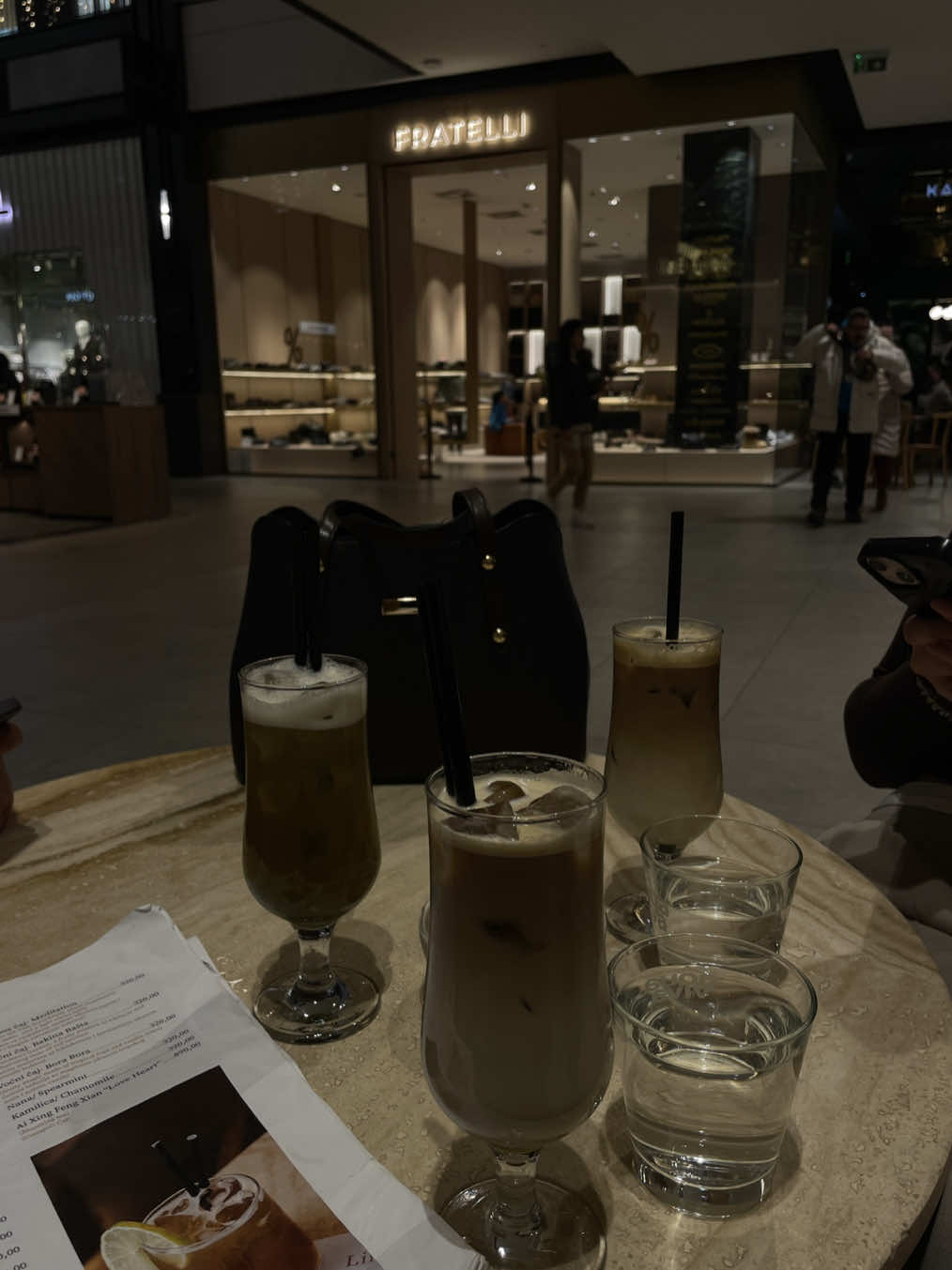 @سارا
