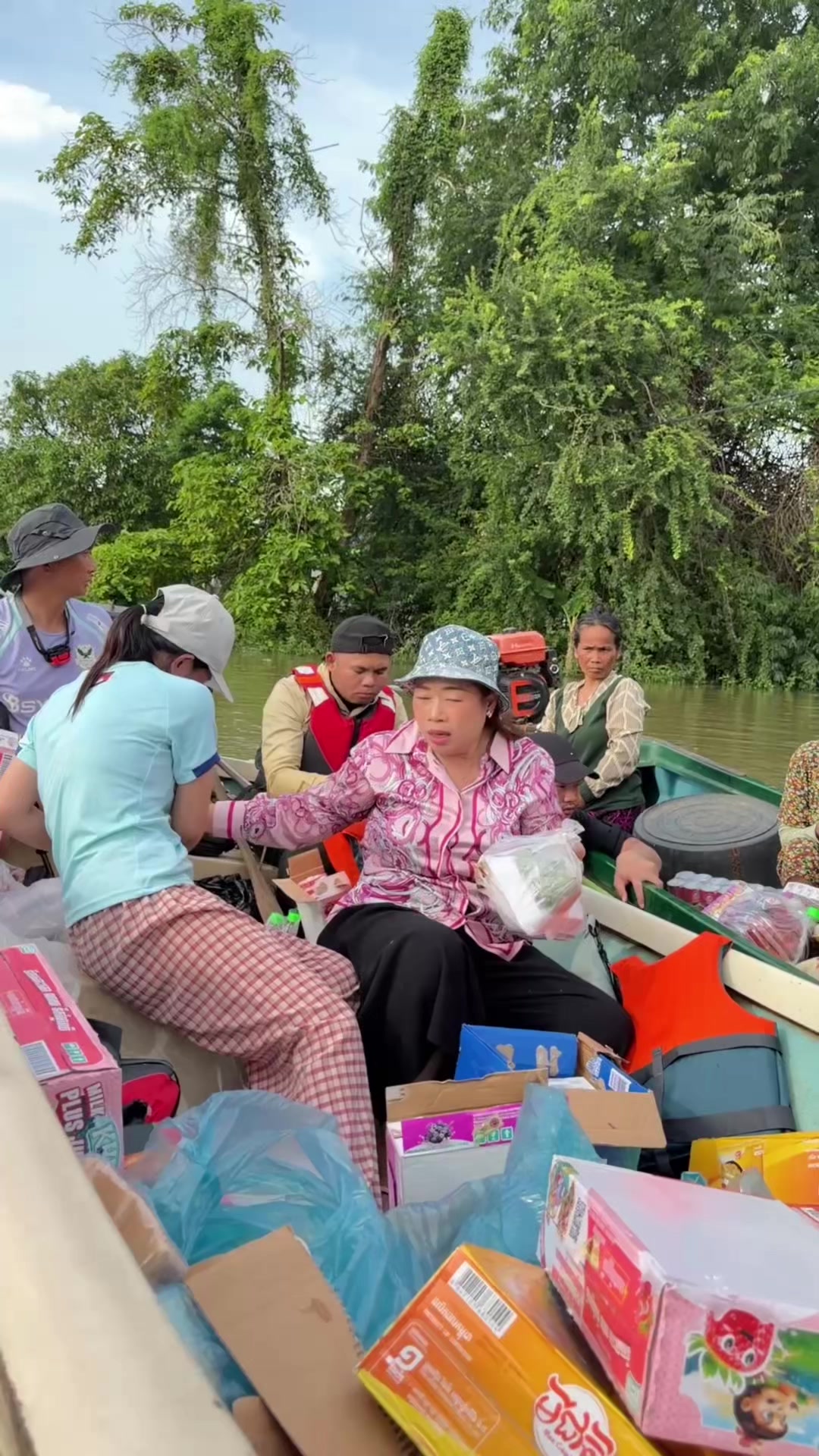 @Sok Reaksmey - សុខ រស្មី