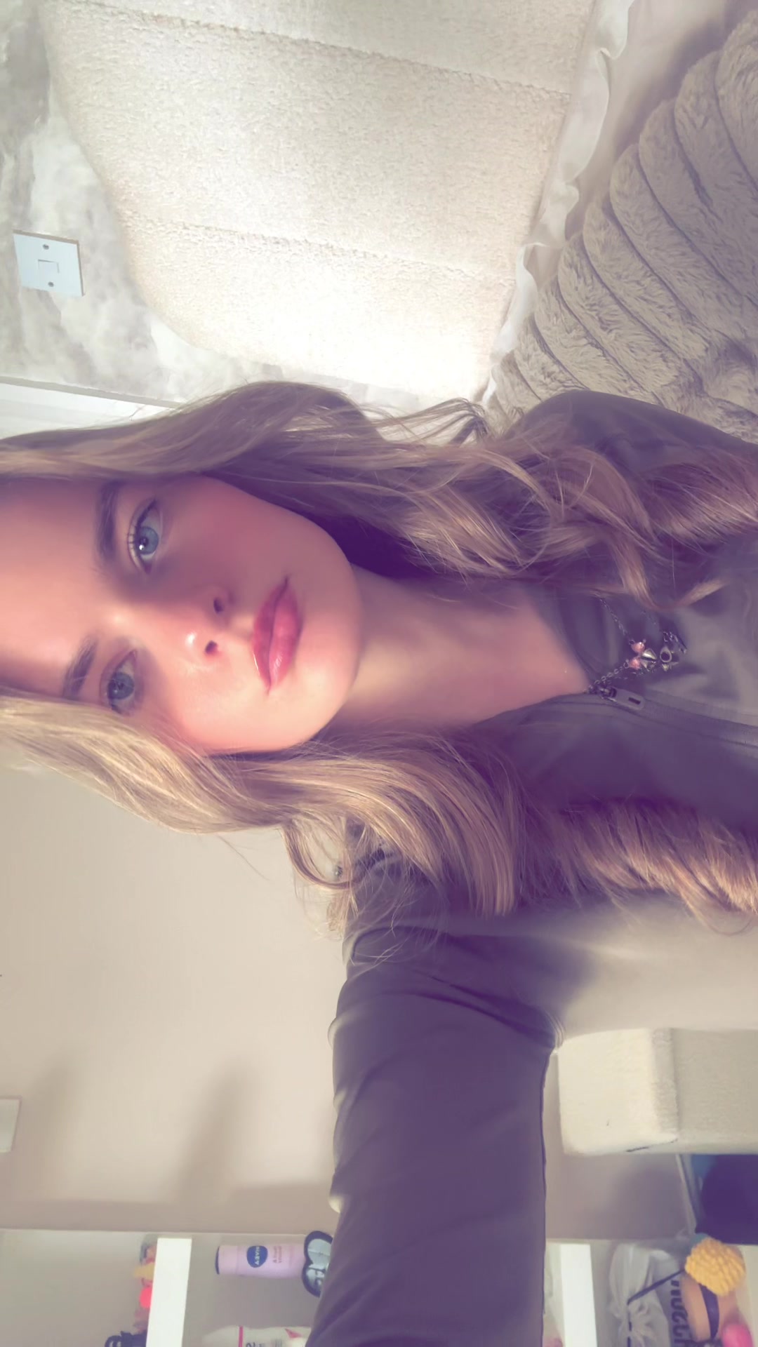 @𝓔𝓑&hearts;️