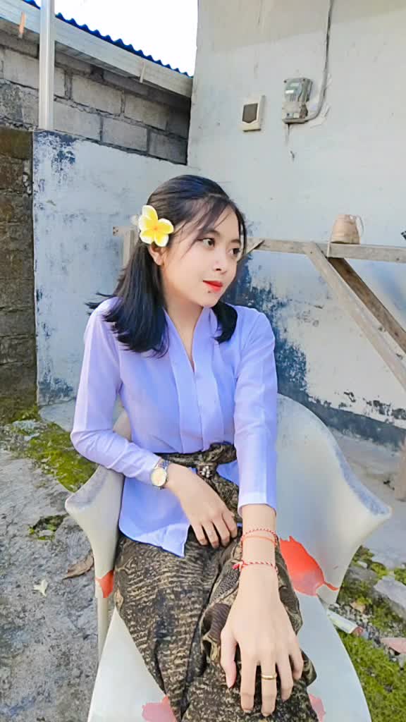 @Lestari 🌿