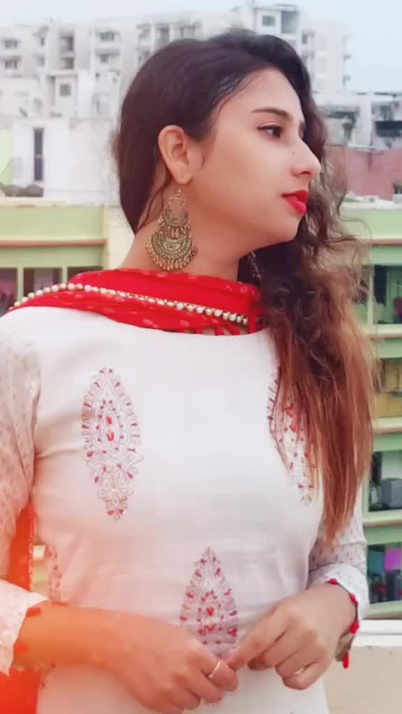 @its_shruti. Ks