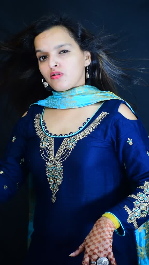 @Vaishallys786