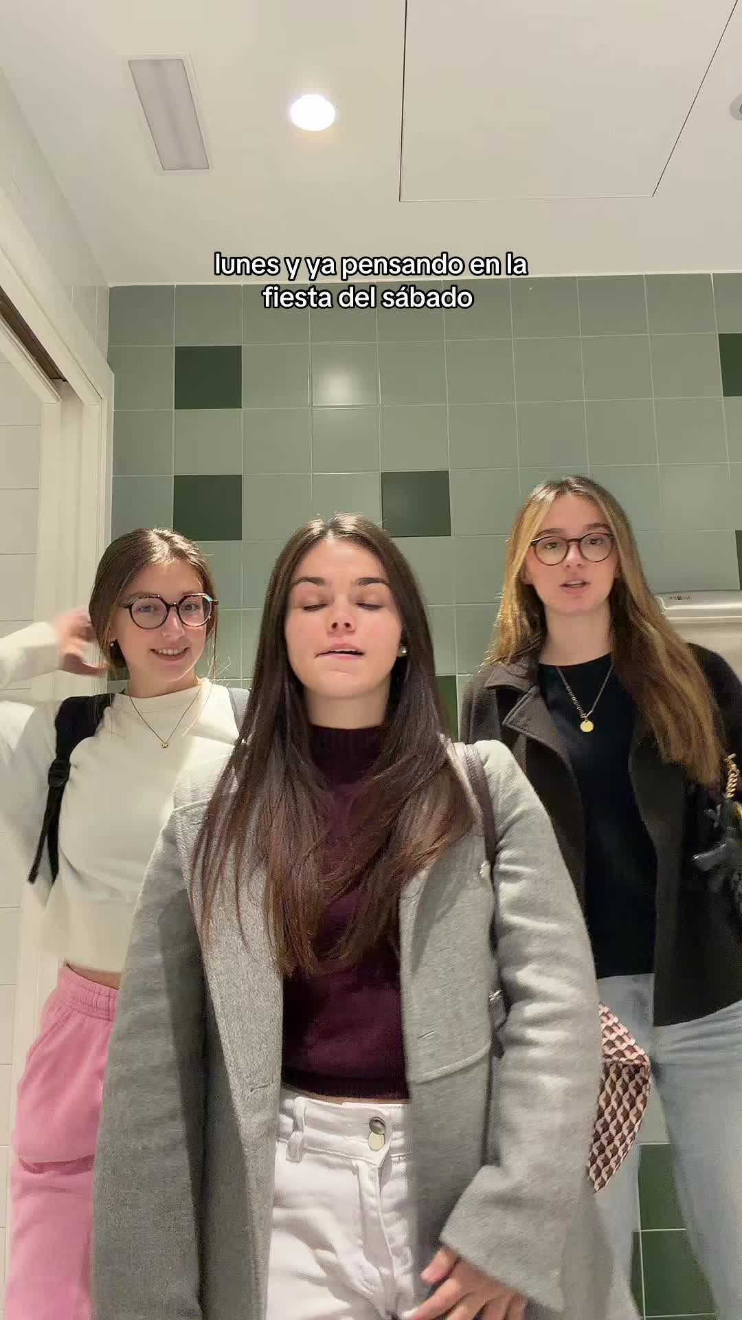 @ariisalvadorr