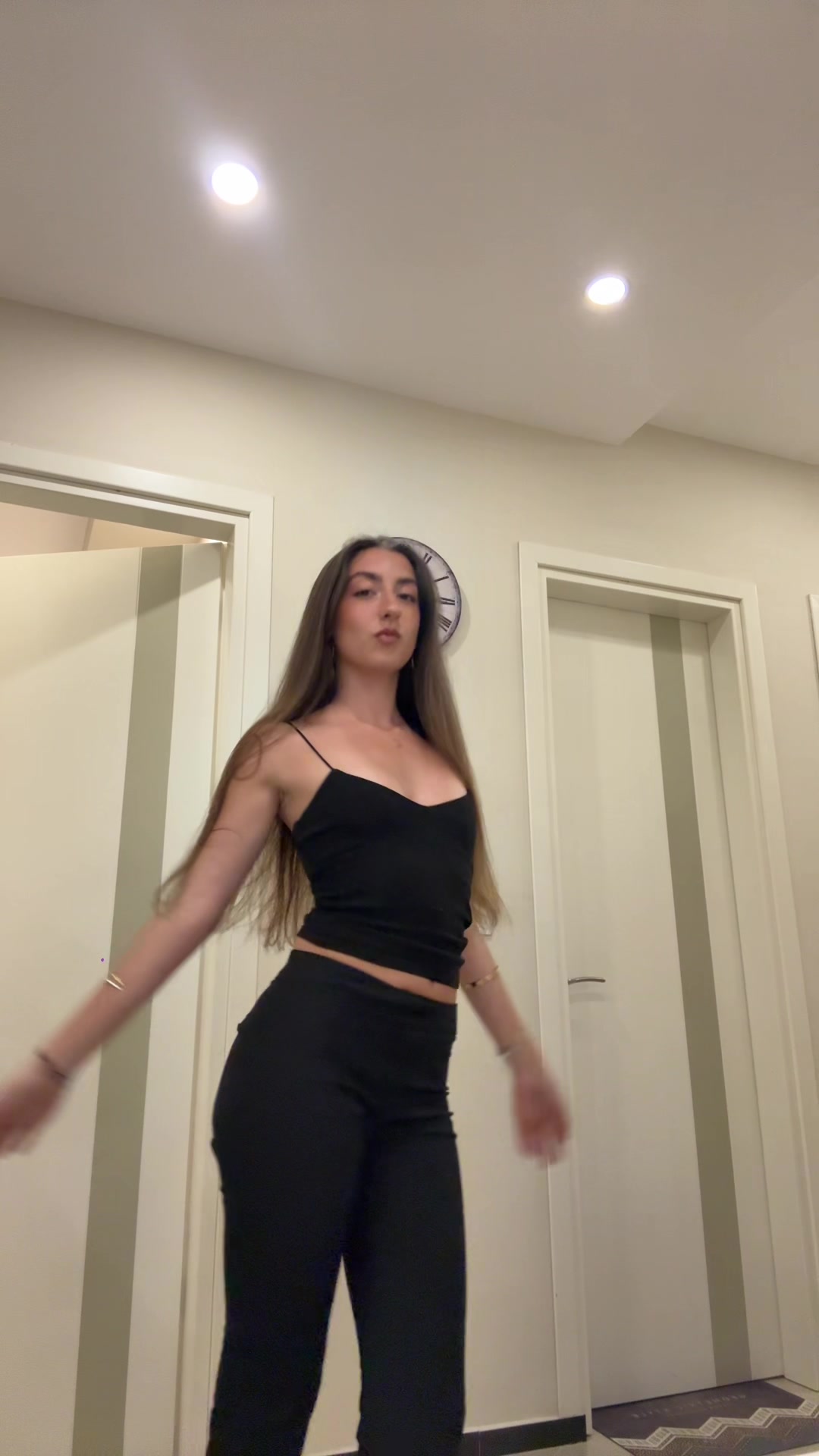 @annita
