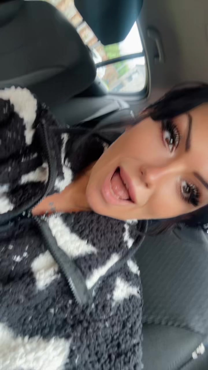 @Allana Maclean ๐