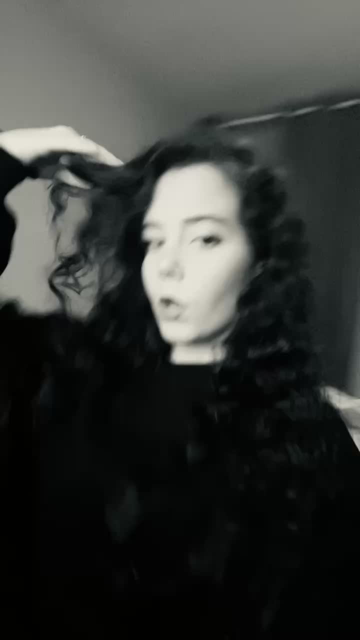 @Dina 💋
